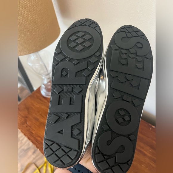 Aerosoles Perry Silver Metallic Mary Jane Ballet Flats Size 7 - Picture 5 of 8